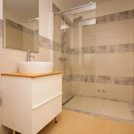 Luxury Remi Near Medulin With Wellness And Sea View * Premantura
