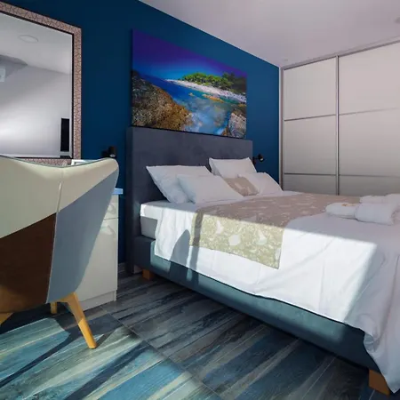 Luxury Remi Near Medulin With Wellness And Sea View Villa Premantura