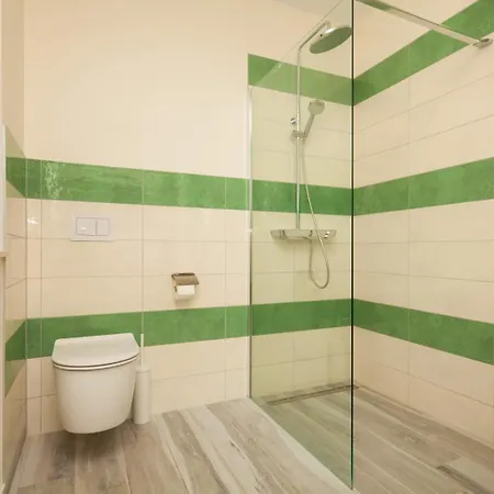Luxury Remi Near Medulin With Wellness And Sea View Villa