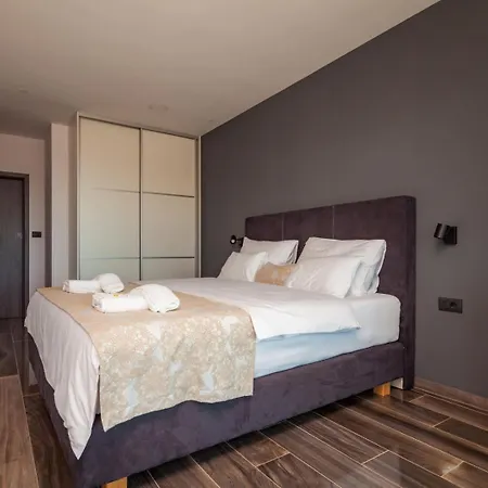 Luxury Remi Near Medulin With Wellness And Sea View * Premantura