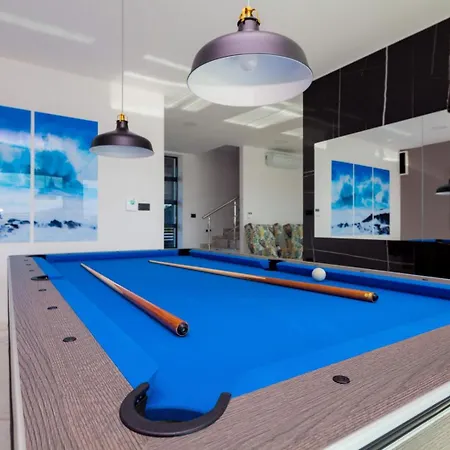 Villa Luxury Remi Near Medulin With Wellness And Sea View