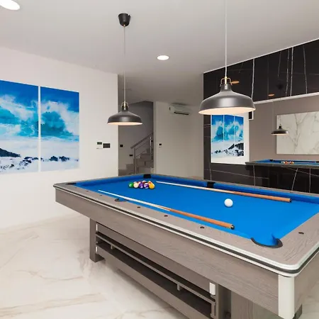 Villa Luxury Remi Near Medulin With Wellness And Sea View