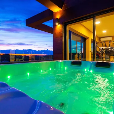 Luxury Remi Near Medulin With Wellness And Sea View Villa